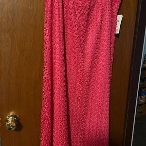 Elegant Red Lace Skirt